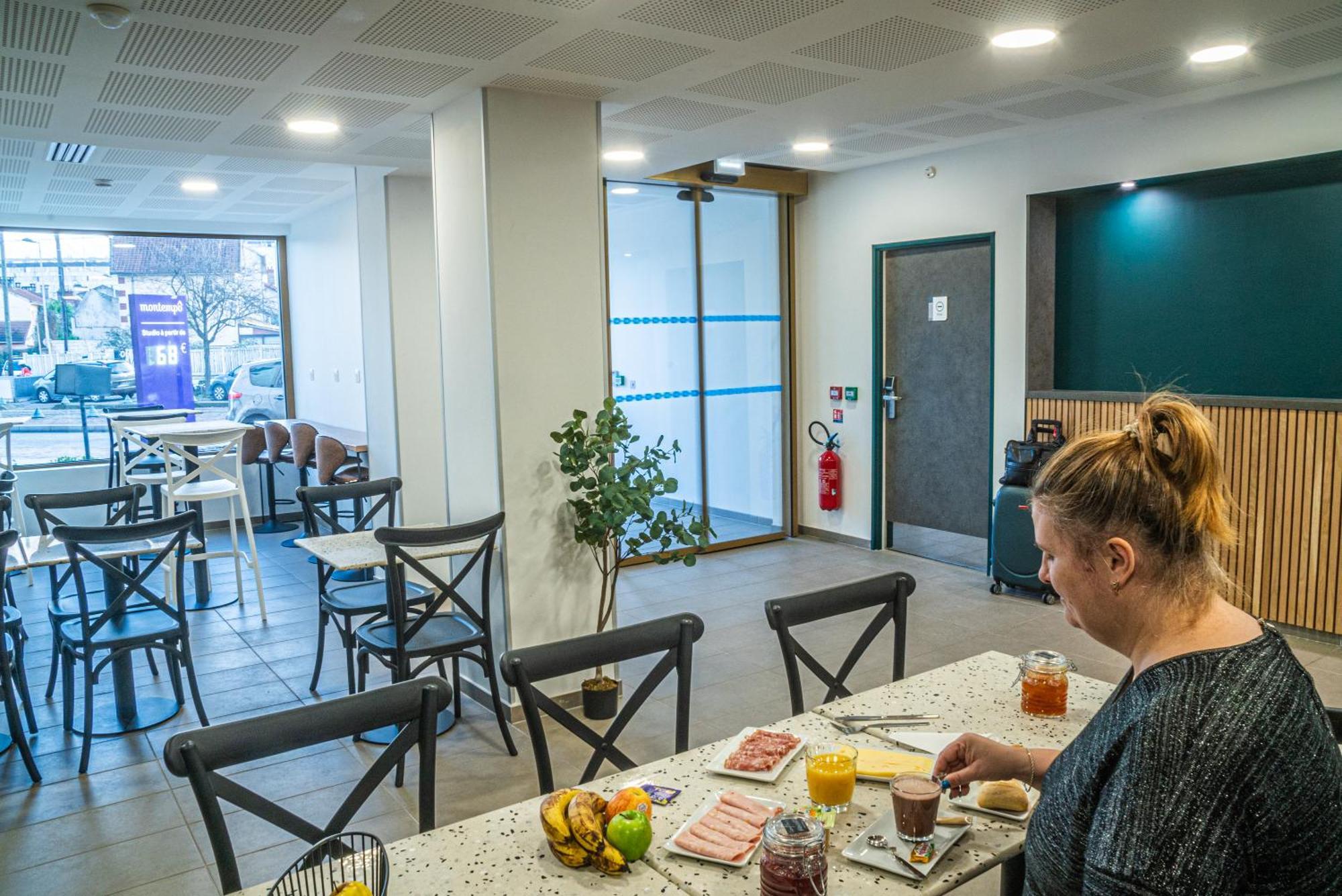 Montempo Apparthotel Paris Noisy Le Sec Eksteriør bilde
